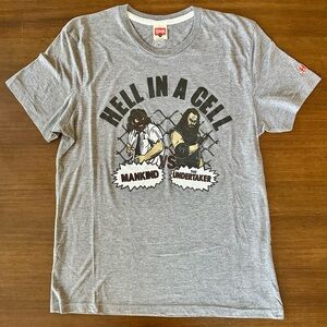 HOMAGE WWF/WWE Undertaker vs Mankind Hell In A Cell T-Shirt